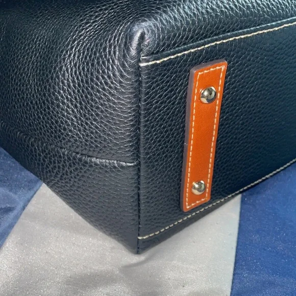 Dooney and Bourke Pebble Grain Black Double Pocket tote - Picture 6 of 10